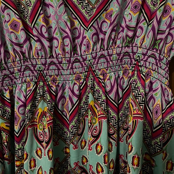 Woman’s adjustable tie blouse Size L - XL - Picture 2 of 6